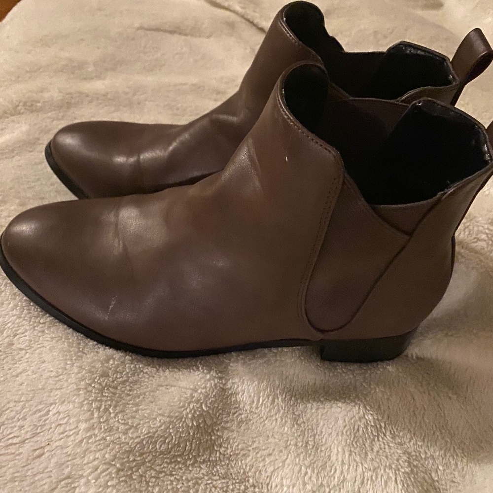 MATT & NAT vegan leather boots